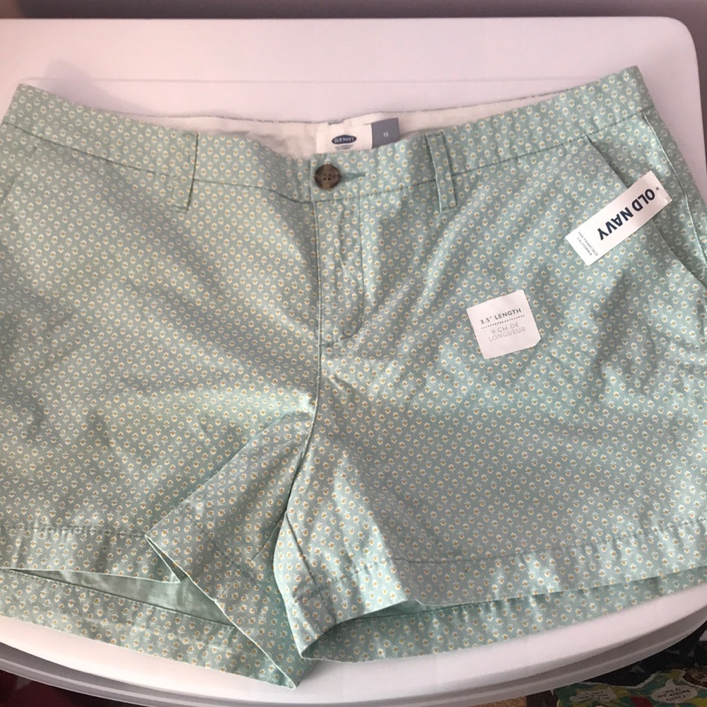 Old Navy shorts